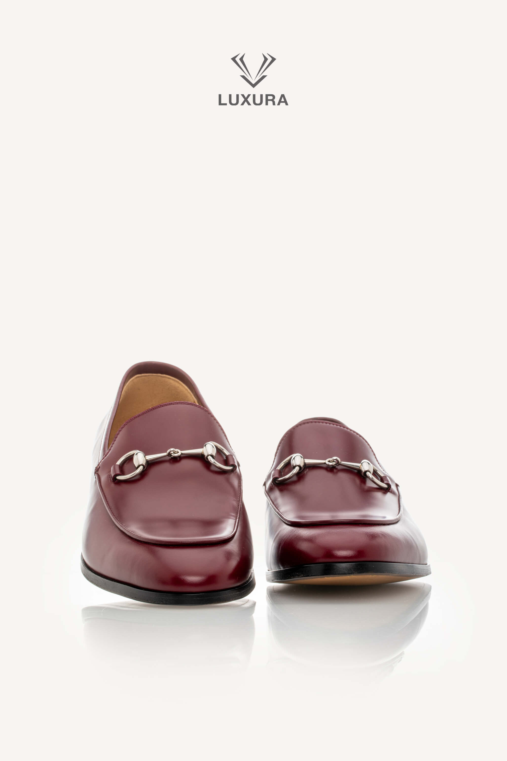 <span style="font-size: 10px;letter-spacing: .15em">BEST DEAL</span><br>            <strong>GUCCI</strong><br>            <div style="margin-top:10px;font-size:16px">Jordaan Horsebit Leather Loafers Red 44.5</div><br> - Image 6