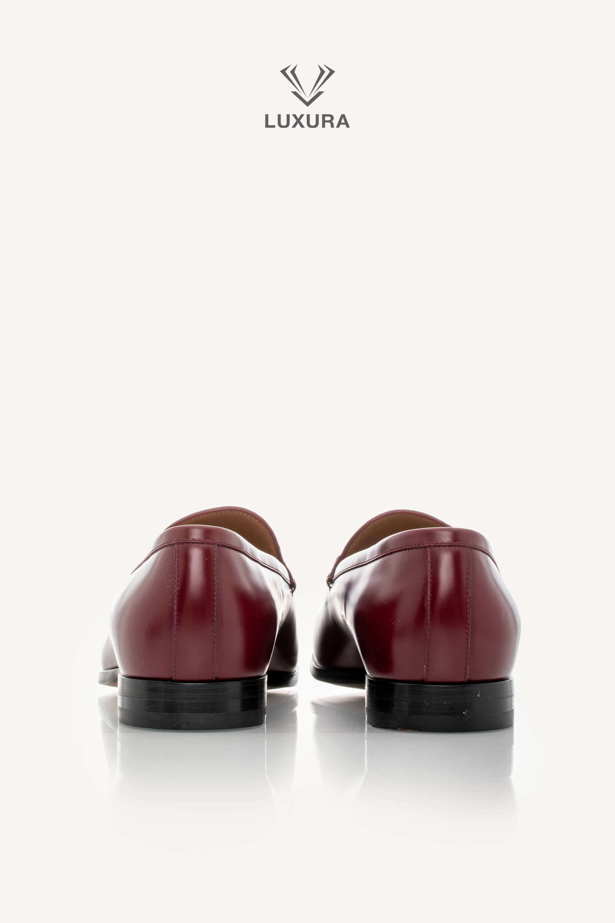 <span style="font-size: 10px;letter-spacing: .15em">BEST DEAL</span><br>            <strong>GUCCI</strong><br>            <div style="margin-top:10px;font-size:16px">Jordaan Horsebit Leather Loafers Red 44.5</div><br> - Image 7