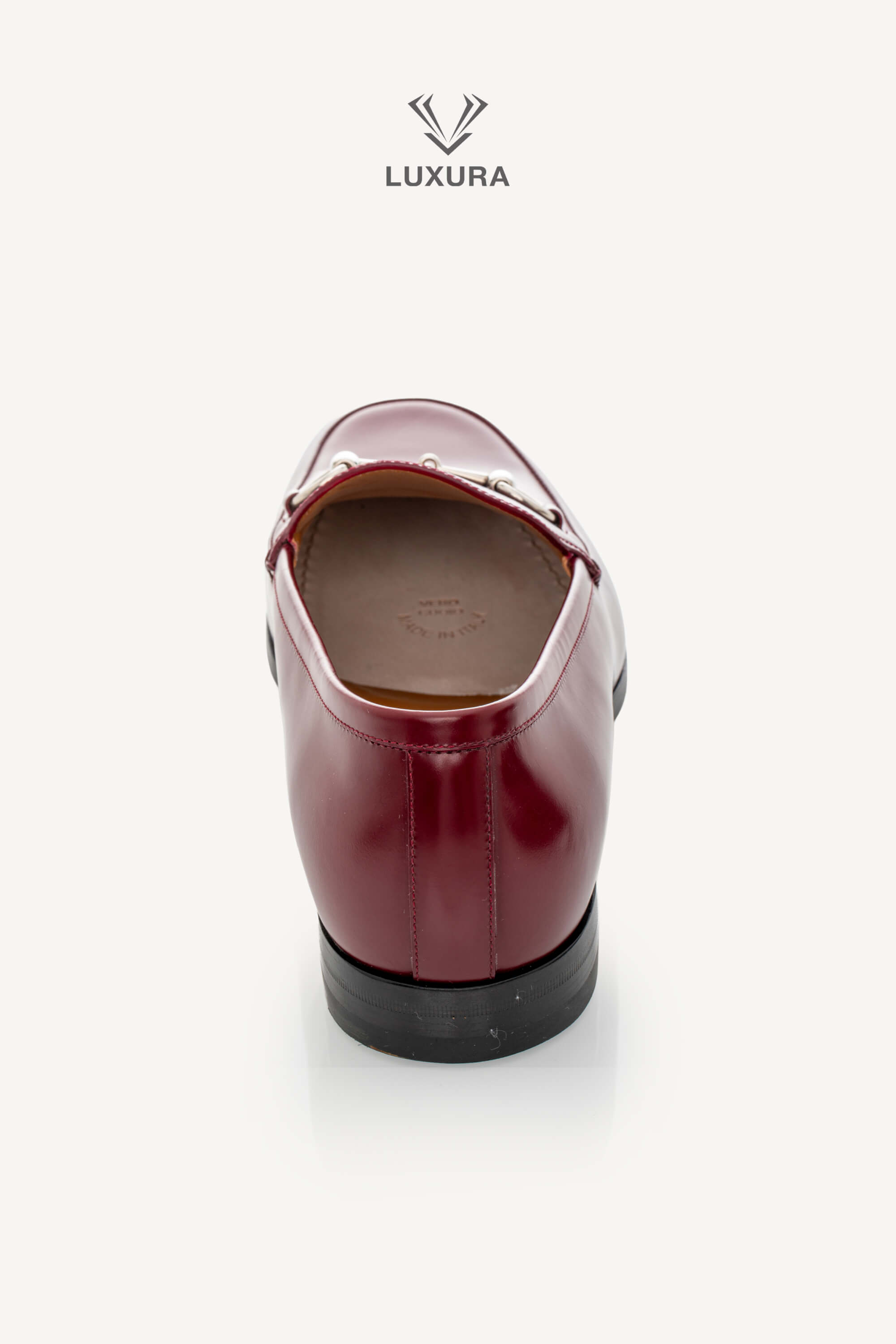 <span style="font-size: 10px;letter-spacing: .15em">BEST DEAL</span><br>            <strong>GUCCI</strong><br>            <div style="margin-top:10px;font-size:16px">Jordaan Horsebit Leather Loafers Red 44.5</div><br> - Image 13