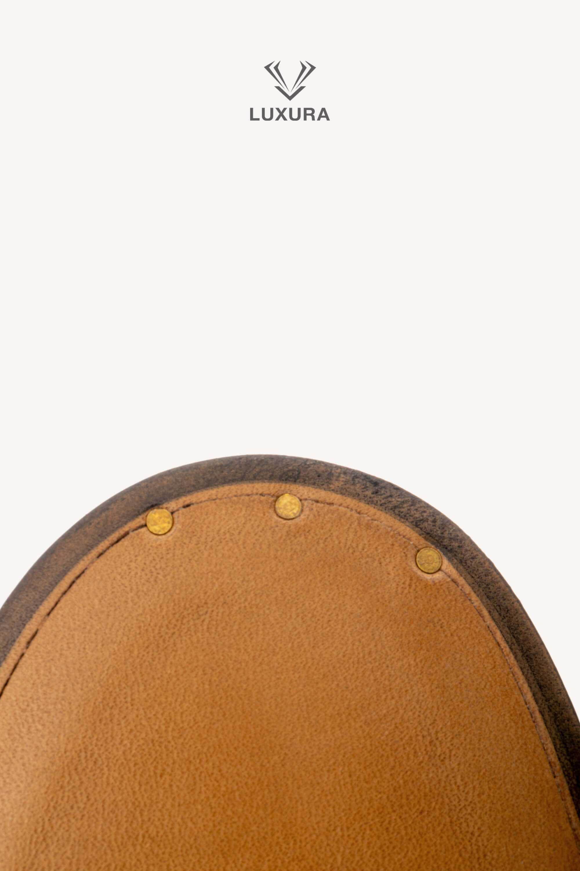 <span style="font-size: 10px;letter-spacing: .15em">BEST DEAL</span><br>            <strong>GUCCI</strong><br>            <div style="margin-top:10px;font-size:16px">Jordaan Horsebit Leather Loafers Red 44.5</div><br> - Image 22